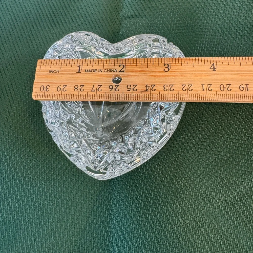 Waterford Crystal With Love Heart Shaped Covered Trinket Box - Picture 6 of 8